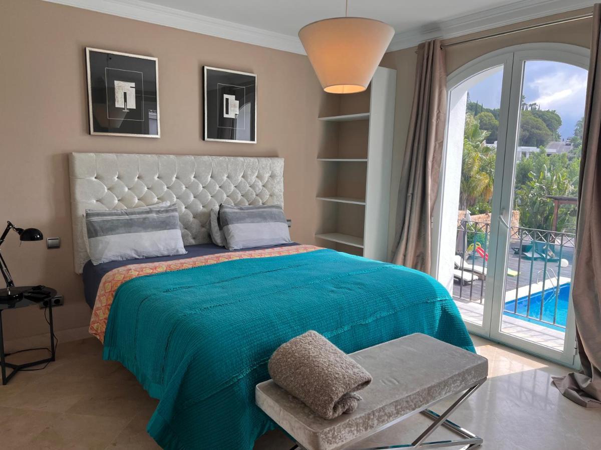 Villa Maracana Room in a Family house Habitación en una casa de Familia Marbella Exterior foto