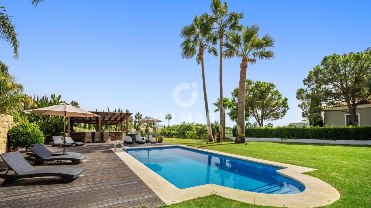 Villa Maracana Room in a Family house Habitación en una casa de Familia Marbella Exterior foto
