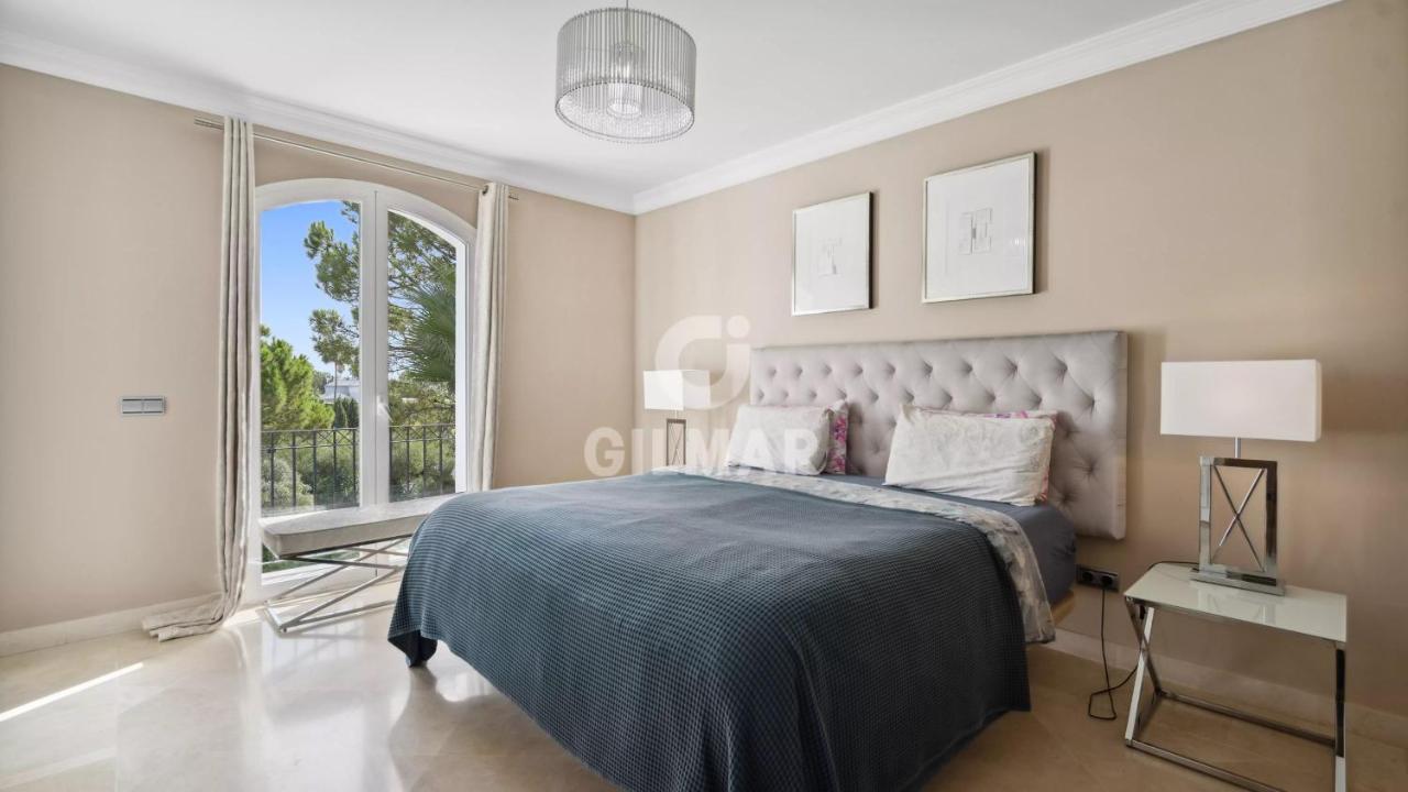 Villa Maracana Room in a Family house Habitación en una casa de Familia Marbella Exterior foto